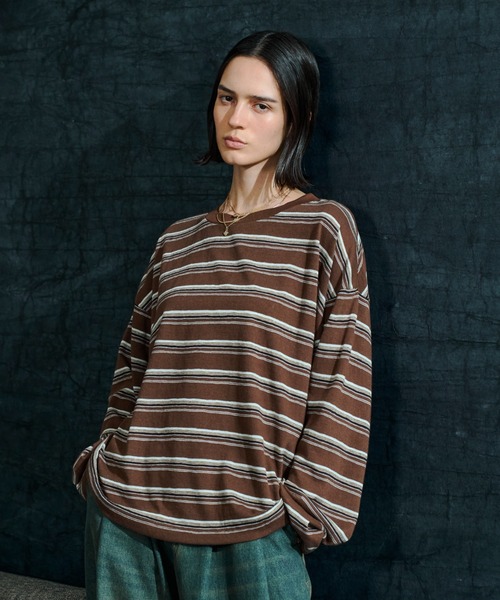 soerte(ソエルテ)の「Loose Multi Border L/S Tee / ルーズマルチボーダーロンT(Tシャツ/カットソー・メンズ・グレー/ブラウン・1/2/3)」の6枚目の写真