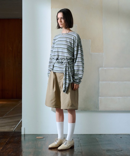 soerte(ソエルテ)の「Loose Multi Border L/S Tee / ルーズマルチボーダーロンT(Tシャツ/カットソー・メンズ・グレー/ブラウン・1/2/3)」の3枚目の写真