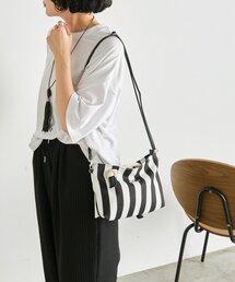 ear PAPILLONNER｜イア パピヨネのショルダーバッグ（ホワイト/白色系