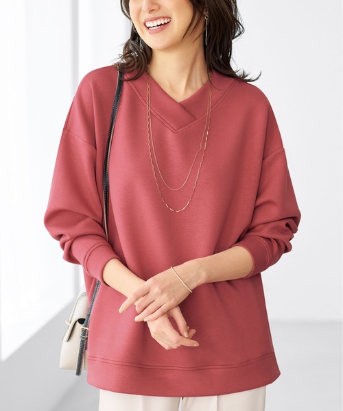 BELLUNA PLUS(ベルーナ)の「もっちりん!Vネックチュニック(Tシャツ/カットソー・レディース・アイボリー/グリーン/コーラル/ブラック・LARGE/MEDIUM/X-LARGE)」の4枚目の写真