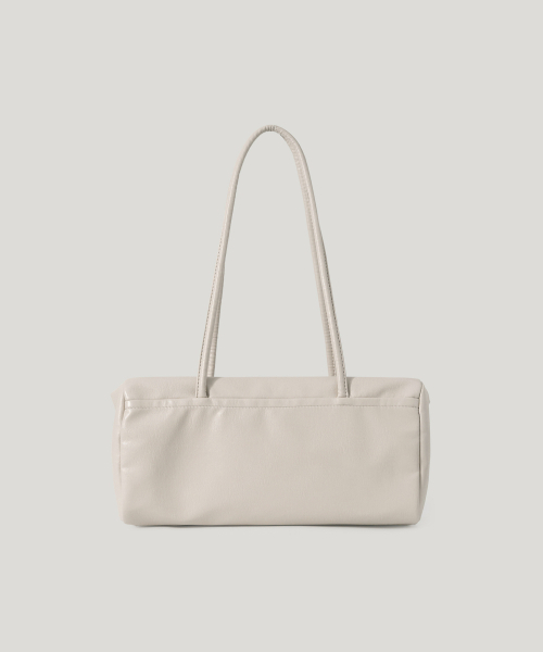 OVHEE（オヴェイ）の「アルロボウリングショルダーバッグ Arlo Bowling Shoulder Bag（ショルダーバッグ・レディース・ブラック/アイボリー・FREE）」の16枚目の写真