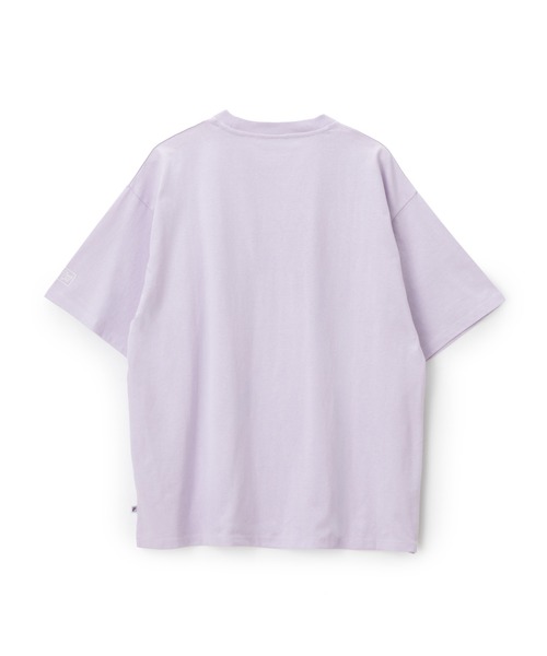 FILA(フィラ)の「SAITOH YUSUKE×FILA GRAPHIC TEE / サイトウユウスケ×フィラ グラフィックティーシャツ(Tシャツ/カットソー・レディース・ラベンダー/ホワイト・XL/L/M/S)」の6枚目の写真