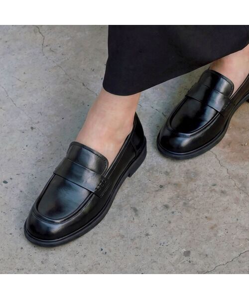 APIED MARCHE(アピエド マルシェ)の「Pied プレインミニマル牛革ローファー3.5cm -PM3031 (1color)(ローファー・レディース・ブラック・23cm/23.5cm/24cm/24.5cm/25cm)」の1枚目の写真