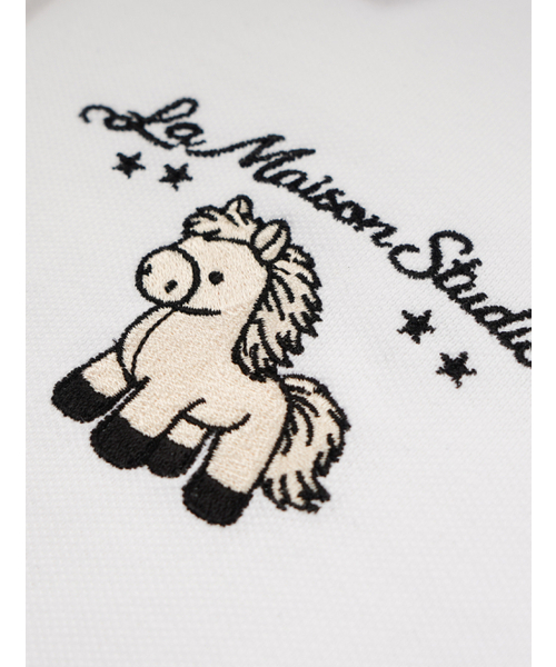 FABULOUS ARCHIVE（ファビュラスアーカイブ）の「ホルストイ刺繍ポロクロップ半袖Tシャツホワイト(FCG2TS780W)（Tシャツ/カットソー・レディース・ホワイト・SMALL）」の7枚目の写真