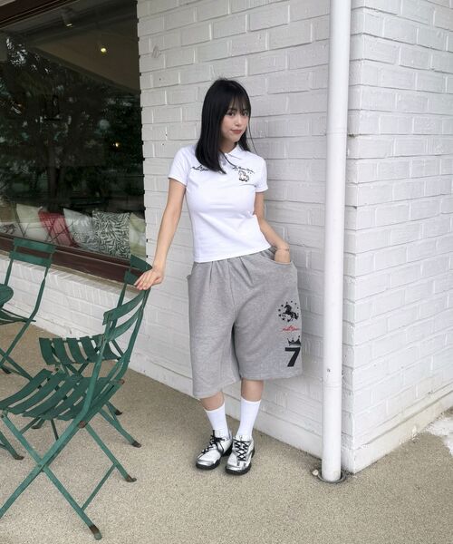 FABULOUS ARCHIVE（ファビュラスアーカイブ）の「ホルストイ刺繍ポロクロップ半袖Tシャツホワイト(FCG2TS780W)（Tシャツ/カットソー・レディース・ホワイト・SMALL）」の11枚目の写真