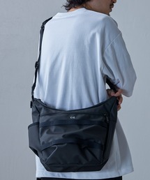 CIE（シー）の「ショルダーバッグ（ショルダーバッグ）」