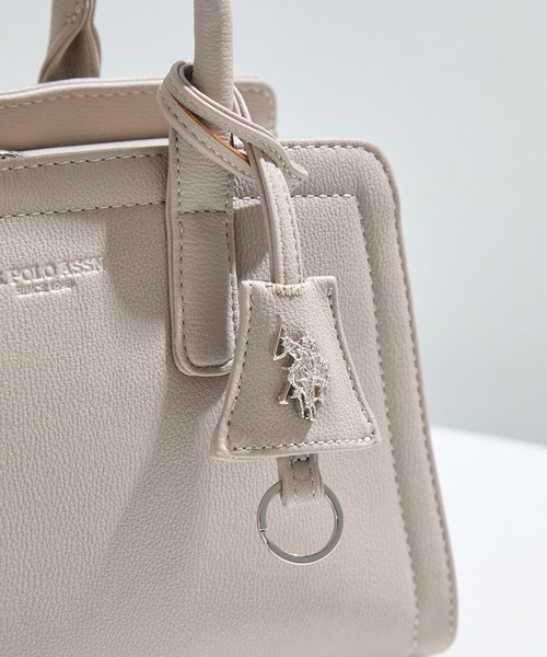 U.S. POLO ASSN.(ユーエスポロアッスン)の「【U.S. POLO ASSN.】≪別注≫キーリング付 2WAYスクエアトートバッグ ショルダーバッグ(ショルダーバッグ・レディース・グレイッシュベージュ/ライトベージュ/ブラック・FREE)」の18枚目の写真