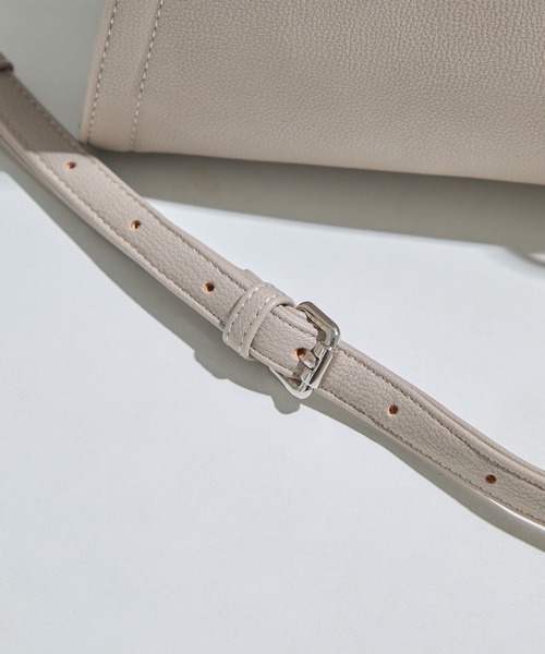 U.S. POLO ASSN.(ユーエスポロアッスン)の「【U.S. POLO ASSN.】≪別注≫キーリング付 2WAYスクエアトートバッグ ショルダーバッグ(ショルダーバッグ・レディース・グレイッシュベージュ/ライトベージュ/ブラック・FREE)」の22枚目の写真