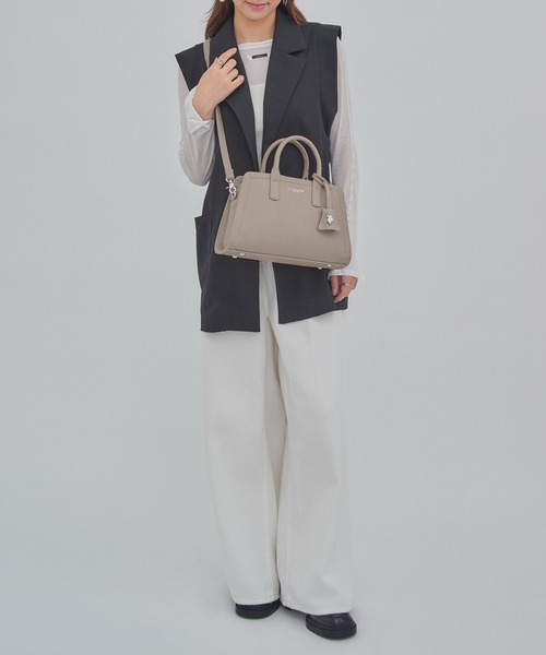 U.S. POLO ASSN.(ユーエスポロアッスン)の「【U.S. POLO ASSN.】≪別注≫キーリング付 2WAYスクエアトートバッグ ショルダーバッグ(ショルダーバッグ・レディース・グレイッシュベージュ/ライトベージュ/ブラック・FREE)」の12枚目の写真