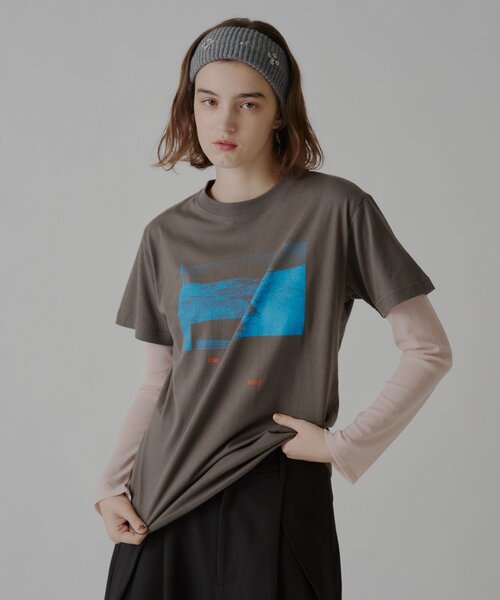 WHIMSIC(ウィムジック)の「【UNISEX/2サイズ展開】 ダイブイントューザワイルド シルクスクリーンプリントT(Tシャツ/カットソー・メンズ・ブラウン/チャコールグレー/パープル・2/1)」の20枚目の写真
