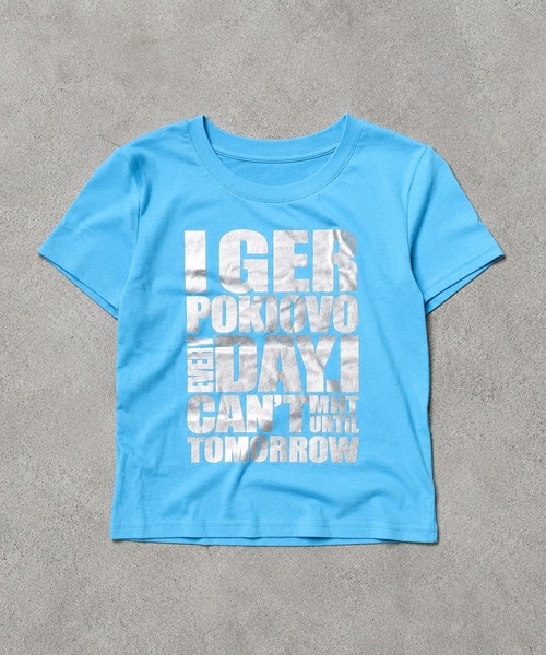 SPINNS(スピンズ)の「カラフル半袖Tシャツ/ビッグロゴ/全8色/ストリート女子(Tシャツ/カットソー・レディース・ライム/ブラック/ライトピンク/ピンク/ブルー/ネイビー/イエロー/サックスブルー・ONESIZE)」の21枚目の写真