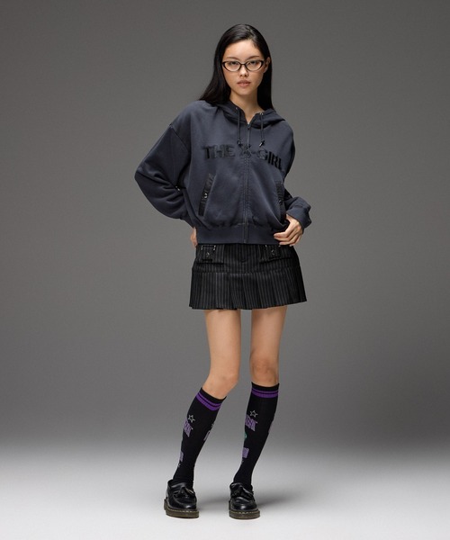 X-girl(エックスガール)の「WOVEN MIX FUZZY LOGO ZIP UP SWEAT HOODIE(パーカー・レディース・オリーブ/ブラック・S/M)」の4枚目の写真