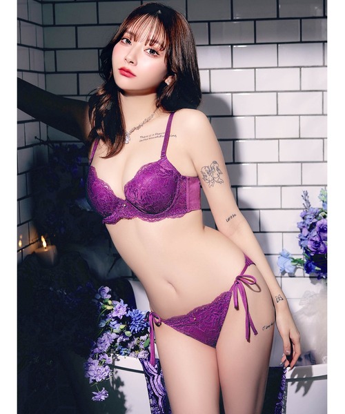 3点セット】ディープフローラルレース育乳脇高ブラジャー&サイド紐フル