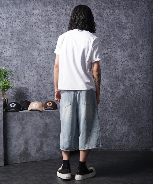 1111clothing（ワンフォークロージング）の「ワイドカーブ デニムジョーツ / Wide Curve Denim Shorts（デニムパンツ・メンズ・ネイビー/ブルー・M/L/XL）」の7枚目の写真
