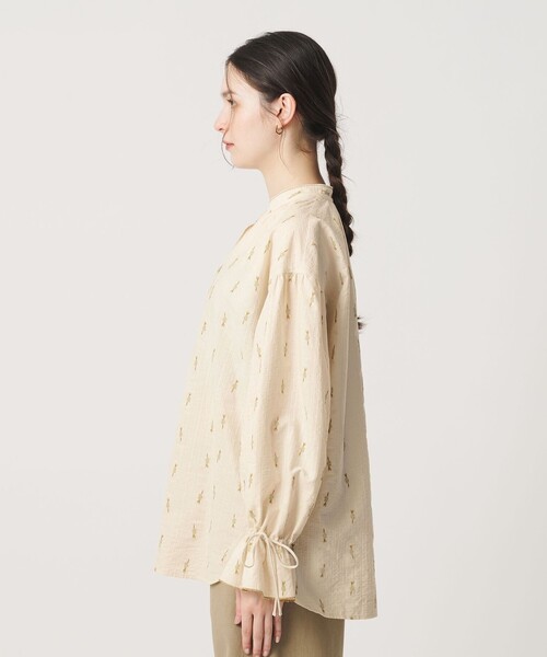 BEAUTY&YOUTH UNITED ARROWS(ビューティーアンドユースユナイテッドアローズ)の「コットン ジャガード ペザントシャツ ウォッシャブル(シャツ/ブラウス・レディース・オフホワイト/ブラック・FREE)」の10枚目の写真