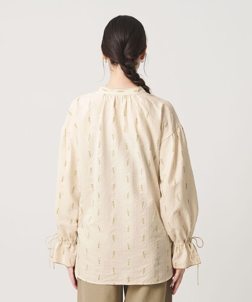 BEAUTY&YOUTH UNITED ARROWS(ビューティーアンドユースユナイテッドアローズ)の「コットン ジャガード ペザントシャツ ウォッシャブル(シャツ/ブラウス・レディース・オフホワイト/ブラック・FREE)」の11枚目の写真
