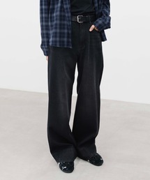 HONE（ホーン）の「Twist cut wide straight denim pants   ツイストカットワイドストレートデニムパンツ（デニムパンツ）」