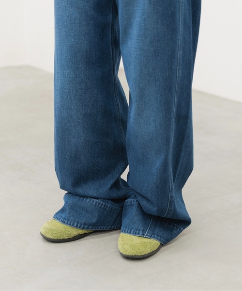 HONE(ホーン)の「Twist cut wide straight denim pants / ツイストカットワイドストレートデニムパンツ(デニムパンツ・メンズ・ブルー/ブラック・SMALL/MEDIUM/LARGE)」の12枚目の写真