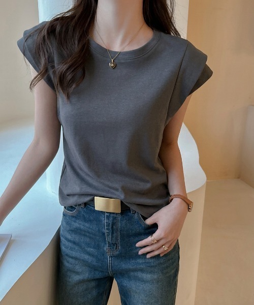 JOCOSA(ジョコサ)の「シンプル ティアードスリーブ Tシャツ(Tシャツ/カットソー・レディース・ダークグレー/カーキ/ブラック/ホワイト・S/M/L)」の3枚目の写真