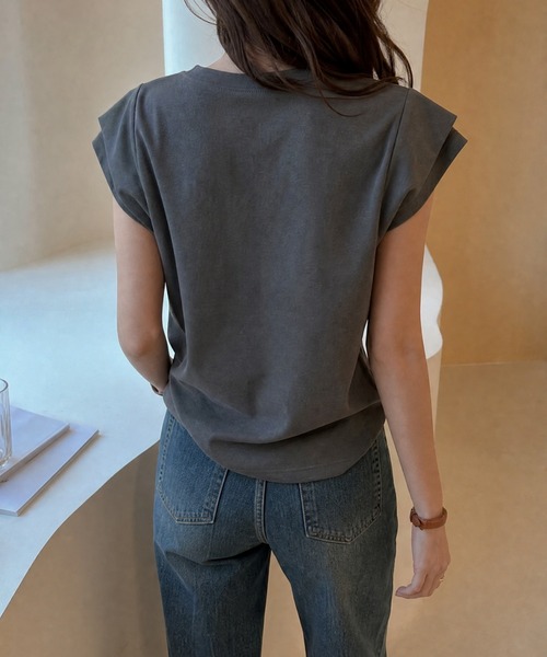 JOCOSA(ジョコサ)の「シンプル ティアードスリーブ Tシャツ(Tシャツ/カットソー・レディース・ダークグレー/カーキ/ブラック/ホワイト・S/M/L)」の13枚目の写真