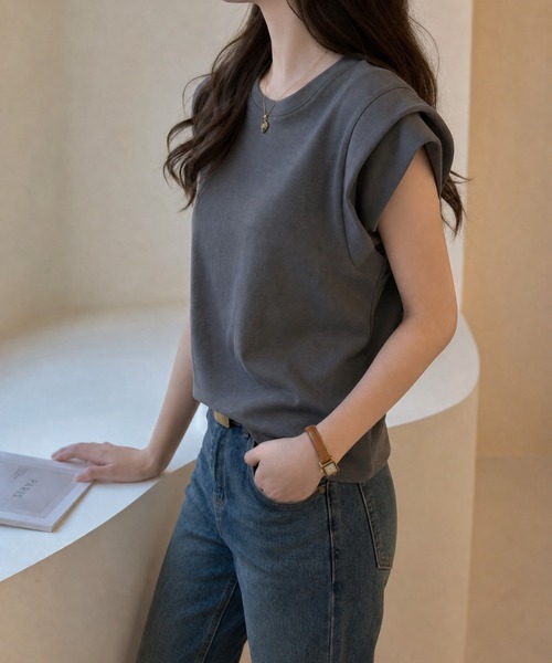 JOCOSA(ジョコサ)の「シンプル ティアードスリーブ Tシャツ(Tシャツ/カットソー・レディース・ダークグレー/カーキ/ブラック/ホワイト・S/M/L)」の14枚目の写真