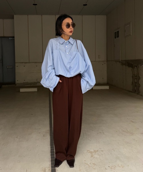 Ameri(アメリ)の「STRIPE TRANSFORM OVER SHIRT(シャツ/ブラウス・レディース・ブラウン/サックスブルー/アイボリー・FREE)」の12枚目の写真