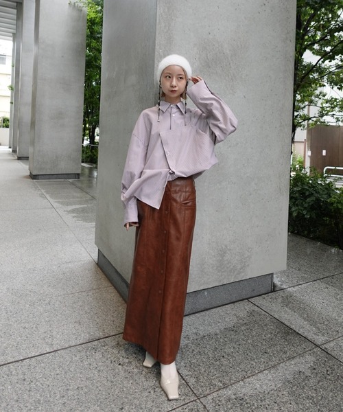 Ameri(アメリ)の「STRIPE TRANSFORM OVER SHIRT(シャツ/ブラウス・レディース・ブラウン/サックスブルー/アイボリー・FREE)」の22枚目の写真