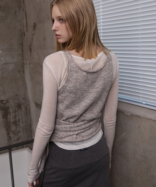RENSE（レンセ）の「Layered Knit Bustier Oatmeal（ニット/セーター・レディース・その他・OS）」の4枚目の写真