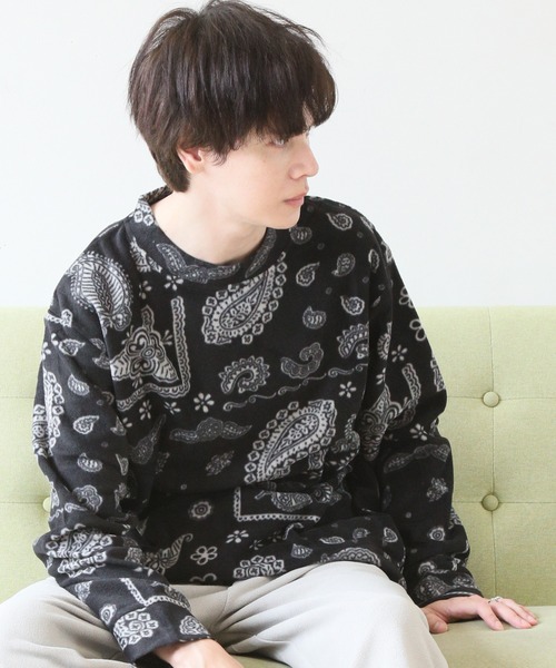 ARCADE(アーケード)の「HIGHQUALITY FLEECE 暖か軽量 ハイクォリティ フリース トップス トレーナー(スウェット・メンズ・ブラック系2/ブルー系その他/ネイビー/ベージュ/ブラック系1/ベージュ×ブラック/チャコール/ブラック・L/M/LL)」の2枚目の写真