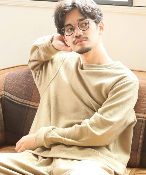 ARCADE(アーケード)の「HIGHQUALITY FLEECE 暖か軽量 ハイクォリティ フリース トップス トレーナー(スウェット・メンズ・ブラック系2/ブルー系その他/ネイビー/ベージュ/ブラック系1/ベージュ×ブラック/チャコール/ブラック・L/M/LL)」の5枚目の写真