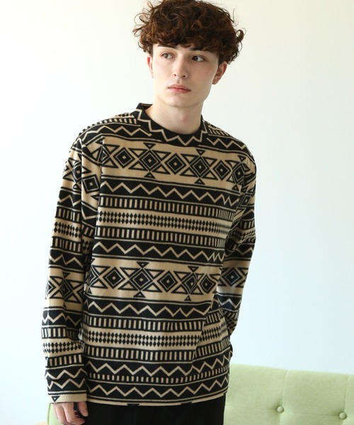 ARCADE(アーケード)の「HIGHQUALITY FLEECE 暖か軽量 ハイクォリティ フリース トップス トレーナー(スウェット・メンズ・ブラック系2/ブルー系その他/ネイビー/ベージュ/ブラック系1/ベージュ×ブラック/チャコール/ブラック・L/M/LL)」の9枚目の写真
