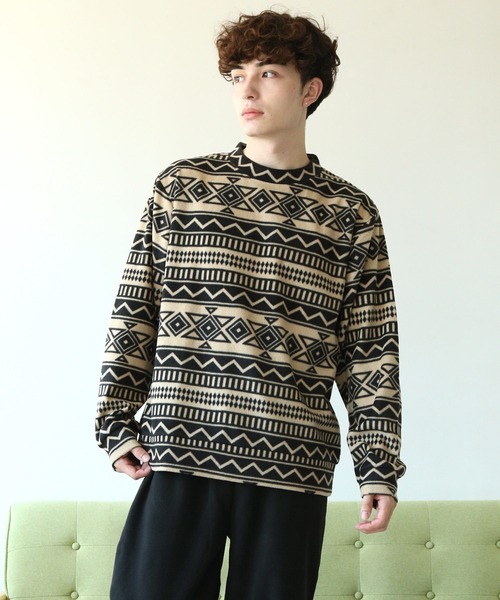 ARCADE(アーケード)の「HIGHQUALITY FLEECE 暖か軽量 ハイクォリティ フリース トップス トレーナー(スウェット・メンズ・ブラック系2/ブルー系その他/ネイビー/ベージュ/ブラック系1/ベージュ×ブラック/チャコール/ブラック・L/M/LL)」の11枚目の写真