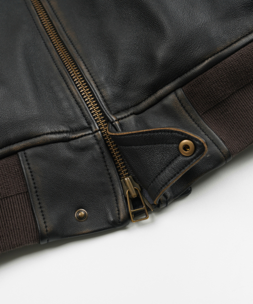 FRIZMWORKS(フリズムワークス)の「LAMBSKIN FLIGHT JACKET _ WASHED BROWN(ライダースジャケット・メンズ・その他・SMALL/MEDIUM/LARGE/X-LARGE)」の8枚目の写真