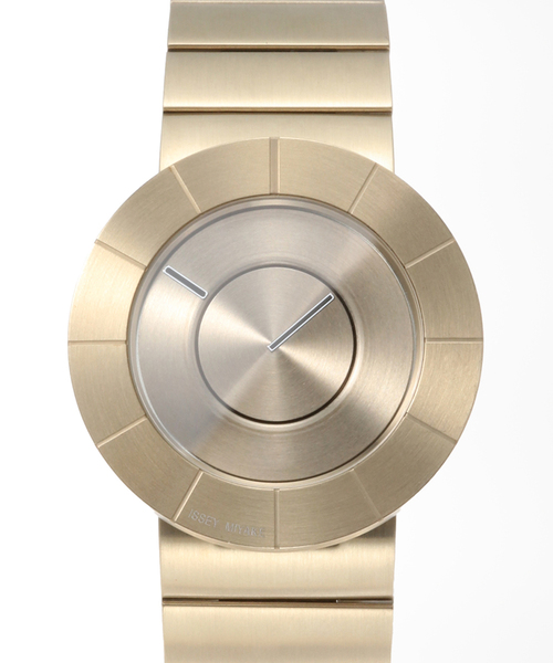 ISSEY MIYAKE(イッセイミヤケ)の「Web限定 ISSEY MIYAKE TO NY0N005 Gold(アナログ腕時計・レディース・ゴールド・FREE)」の3枚目の写真