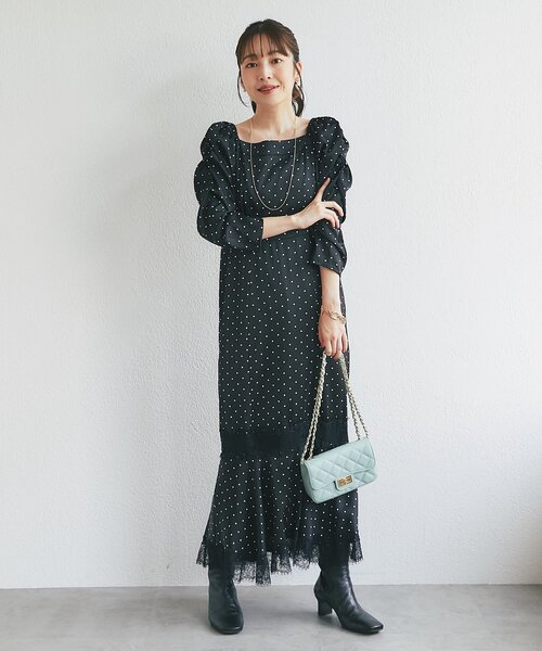 La boutique BonBon(ラブティックボンボン)の「ドットレース付きマーメイドワンピース(ワンピース・レディース・ブラック/オフホワイト・38/36)」の13枚目の写真