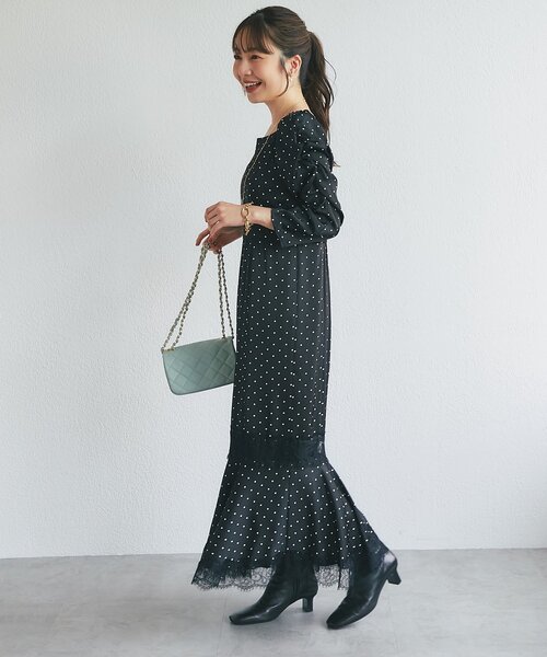 La boutique BonBon(ラブティックボンボン)の「ドットレース付きマーメイドワンピース(ワンピース・レディース・ブラック/オフホワイト・38/36)」の14枚目の写真