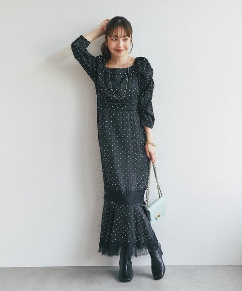 La boutique BonBon(ラブティックボンボン)の「ドットレース付きマーメイドワンピース(ワンピース・レディース・ブラック/オフホワイト・38/36)」の16枚目の写真