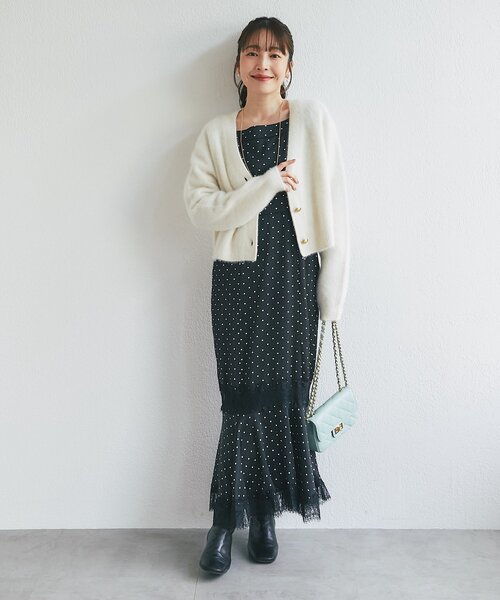 La boutique BonBon(ラブティックボンボン)の「ドットレース付きマーメイドワンピース(ワンピース・レディース・ブラック/オフホワイト・38/36)」の22枚目の写真