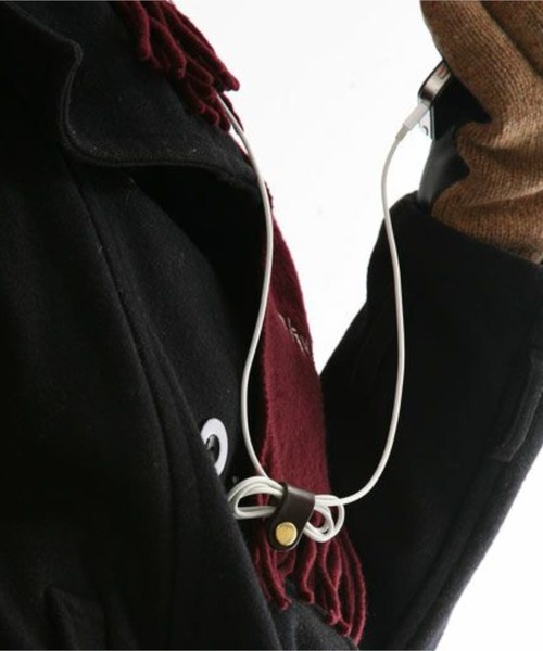 DURAM FACTORY（ドゥラムファクトリー）の「DURAM ドゥラム コードホルダー イヤホン ケーブルタイ 14011（ヘッドフォン/イヤホン・レディース・ライトブラウン/ブラウン/ダークブラウン/レッド/グリーン/ブラック・FREE）」の3枚目の写真