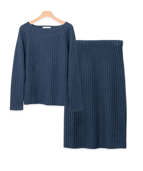 Pierrot（ピエロ）の「ボートネック リブニットセットアップ/ニットアップ（ワンピース・レディース・ネイビー/ベージュ/カーキ/杢グレー/ブラック・M/L）」の5枚目の写真