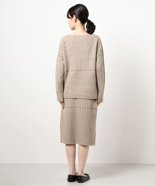 Pierrot（ピエロ）の「ボートネック リブニットセットアップ/ニットアップ（ワンピース・レディース・ネイビー/ベージュ/カーキ/杢グレー/ブラック・M/L）」の7枚目の写真