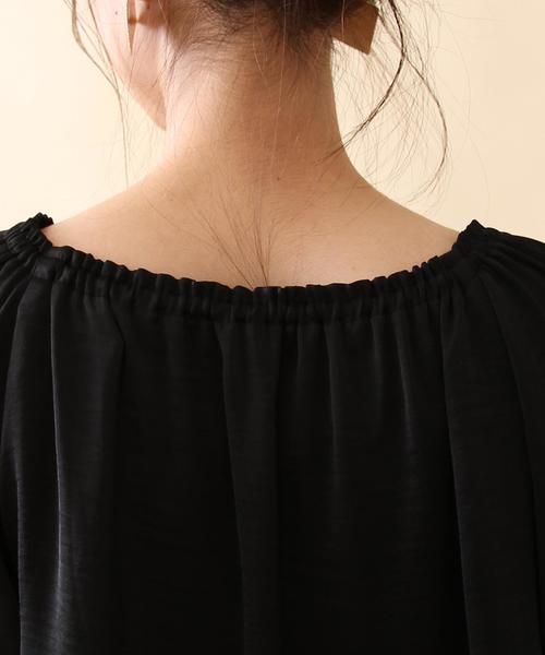 coen（コーエン）の「ヴィンテージサテンギャザーブラウス（シャツ/ブラウス・レディース・ナチュラル/ブラック・FREE）」の8枚目の写真