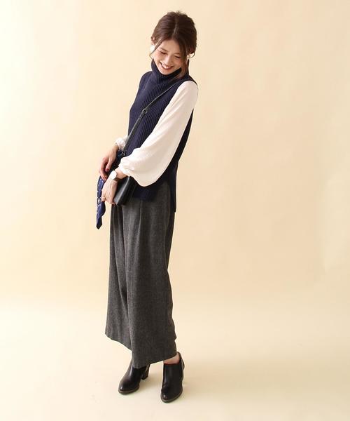 coen（コーエン）の「ヴィンテージサテンギャザーブラウス（シャツ/ブラウス・レディース・ナチュラル/ブラック・FREE）」の3枚目の写真