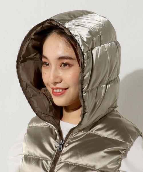 激レア！DUVETICA FEBEDUE レディース ゴールド ダウンベスト UNITED ARROWS（ユナイテッドアローズ）の「【WEB 限定】＜DUVETICA