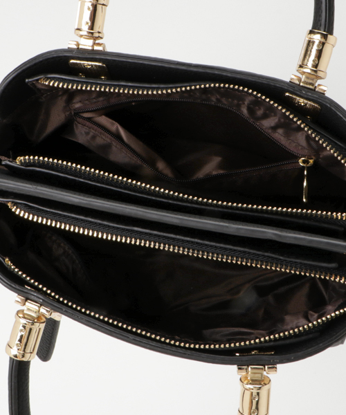 PLAIN CLOTHING（プレーンクロージング）の「ベルトハンドバッグ【PLAIN CLOTHING】（ハンドバッグ・レディース・レッド/キャメル/ベージュ/ネイビー/ブラック/グレー/アイボリー・FREE）」の12枚目の写真