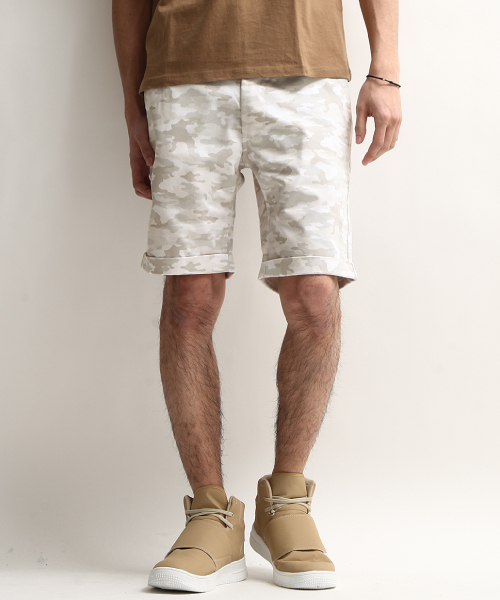 ZIP FIVE（ジップファイブ）の「【ZIP FIVE】T/Cツイルショートパンツ（チノパンツ・メンズ・サンドベージュ/ベージュ/チャコール/ネイビー/キャメル/杢グレー/ブルー/カーキ/サックスブルー/ブラック/オリーブ/グレー系その他/ホワイト系その他/ホワイト/ピンク/レッド/カモフラージュ/ブルー系その他/ターコイズブルー/グリーン/ライトグリーン/ワイン・X-SMALL/LARGE/SMALL/MEDIUM/XX-LARGE/X-LARGE）」の2枚目の写真