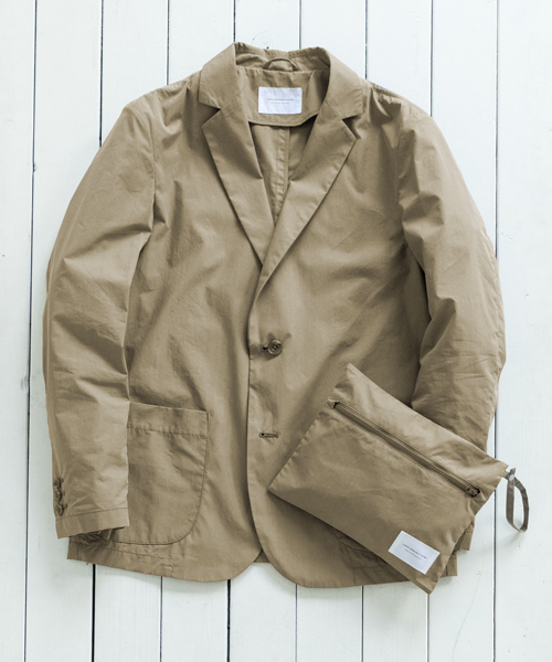 URBAN RESEARCH DOORS MENS（アーバンリサーチ ドアーズ メンズ）の「DOORS Packable Travel Jacket（その他アウター・メンズ・ベージュ/ブラック・38/40）」の2枚目の写真