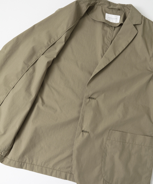 URBAN RESEARCH DOORS MENS（アーバンリサーチ ドアーズ メンズ）の「DOORS Packable Travel Jacket（その他アウター・メンズ・ベージュ/ブラック・38/40）」の14枚目の写真