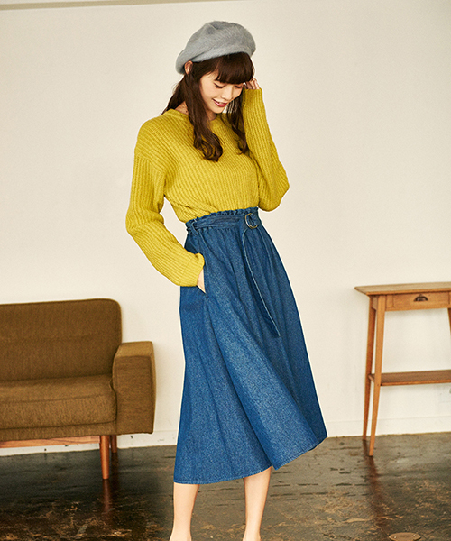 WEGO(ウィゴー)の「WEGO/ふわもちクルーネックニット(ニット/セーター・レディース・レッド/オフホワイト/パープル/ライム/ブラック/ターコイズブルー/イエロー・FREE)」の15枚目の写真