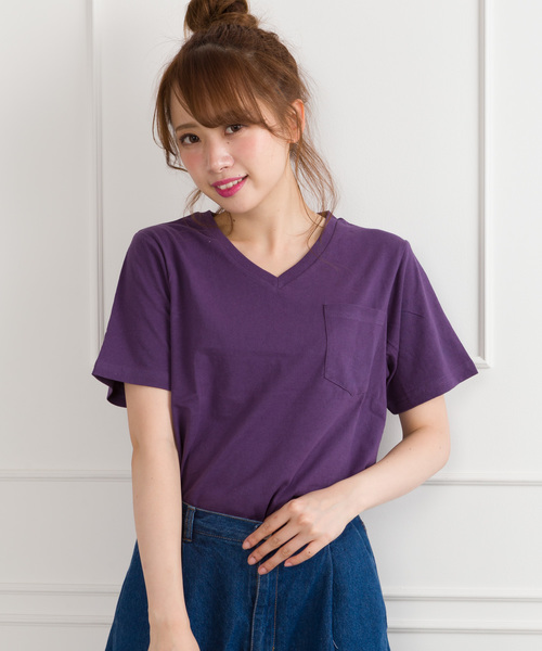 SpRay（スプレイ）の「ポケ付Ｖネック　Ｔシャツ（Tシャツ/カットソー・レディース・ホワイト/グレー/レッド/マスタード/カーキ/ネイビー/パープル/ホワイト×ブラック/ブラック/ピンク系その他/キャメル/ライトパープル/イエロー系その他/ベージュ・FREE）」の9枚目の写真